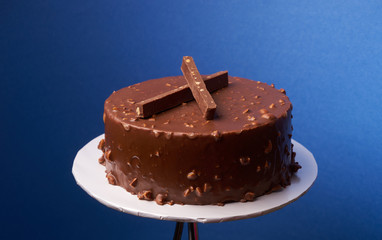 Roshen sponge cake with hazelnut
