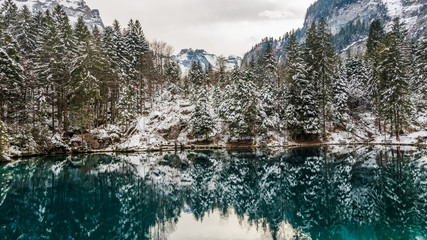 Blausee im Winter, Schweiz