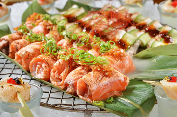 Salmon roll sashimi