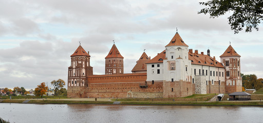 Fototapeta na wymiar Medieval Mirsky Castle Complex. Autumn. Belarus. Unesco world heritage site.