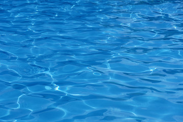 Obraz premium Water ripples in pool