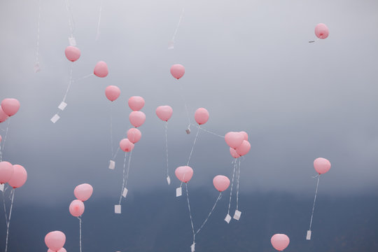 Lacher de ballons lors d'un mariage