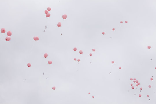 Lacher de ballons lors d'un mariage