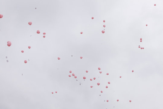 Lacher de ballons lors d'un mariage