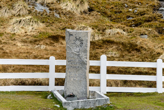 Ernest Henry Shackleton's grave in Grytviken on South Georgia