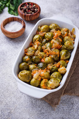 Baked brussels sprouts with carrot