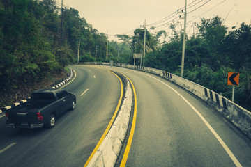 Road with dangerous curves.