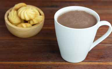 Breakfast is a major meal.a refreshing, hot drinks and delicious bakery help stimulate the body throughout the day.