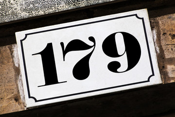 Hausnummer 179