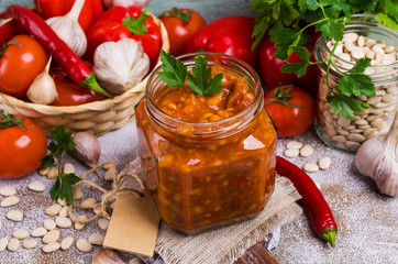 Canned beans with vegetables