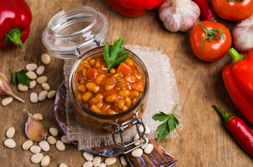 Canned beans with vegetables