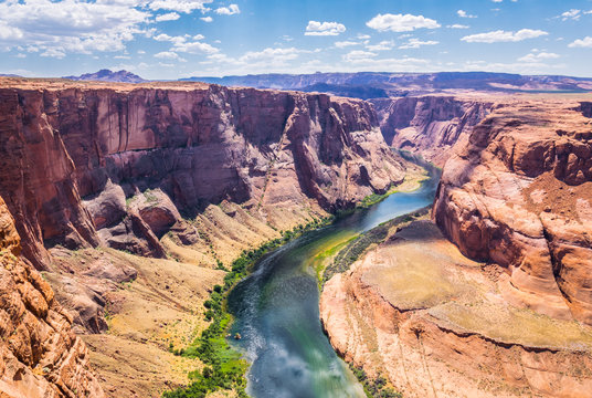 Glenn Canyon and the Colorado River. Arizona Tourist Attractions