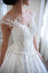 Fototapeta na wymiar Beautiful bride in wedding dress