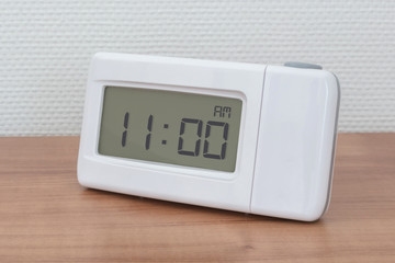 Clock radio - Time - 11.00 AM