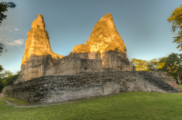 Xpuhil ist der Name einer pr&auml;kolumbischen Maya-Ruinenst&auml;tte im Rio Bec Stil