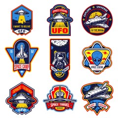 Set of vintage space and astronaut badges © DGIM studio