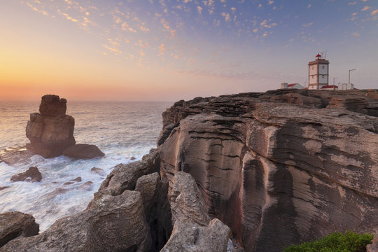 Cabo Carvoeiro lighthouse, Costa da Prata, Silver Coast, Peniche, Atlantic Ocean, Portugal