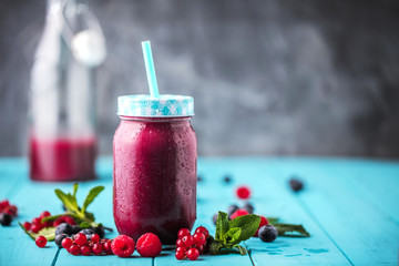 Smoothie (Obst Getränk)