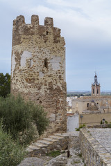Obraz premium Torre de Santa Ana y campanario de la iglesia de Santa María. Sagunto. Valencia. España