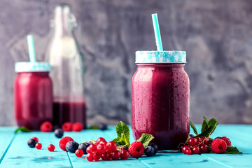 Smoothie (Obst Getränk)