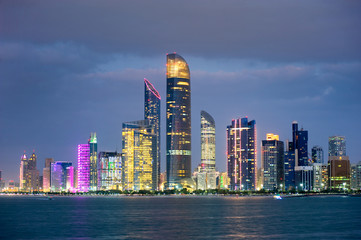 Fototapeta premium Skyline Abu Dhabi