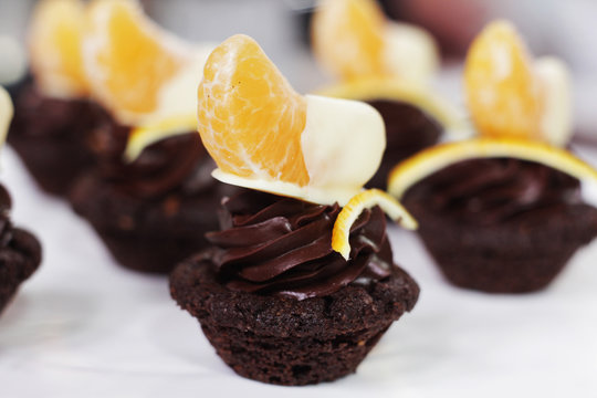 mini muffin al cioccolato e mandarino