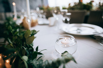 A very nicely decorated wedding table