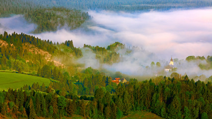 poranek w Pieninach © Janusz Lipiński