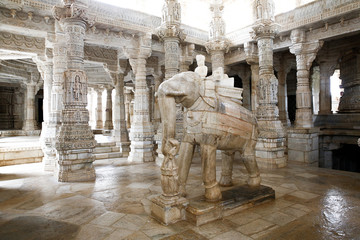 Ranakpur Jain temple. Marble