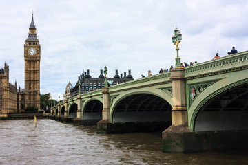 Fototapeta na wymiar Bridge in London