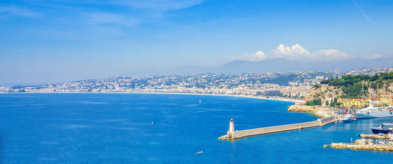 Obraz premium Beautiful coast of french riviera, France