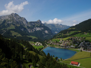 Fototapeta na wymiar スイスの風景