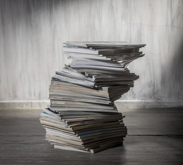 Bale logs, waste paper. Literature. Knowledge.