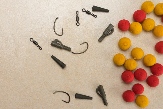 Baits, hooks , ledcor, prepare tackle tackle for carp fishing. Copy paste