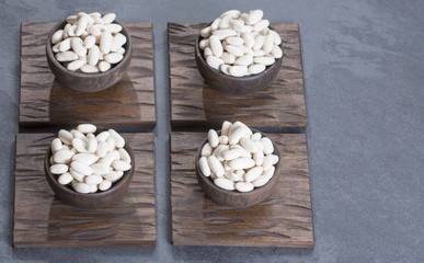 Raw organic white beans - Phaseolus vulgaris