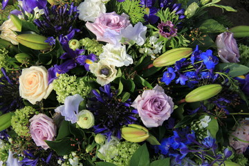 Pastel wedding flowers