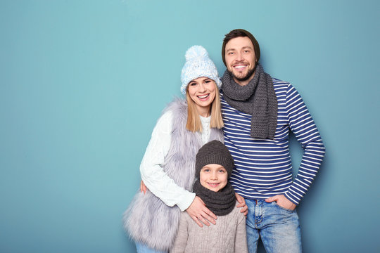 Winter Clothes Family Images – Browse 118,185 Stock Photos, Vectors, and  Video