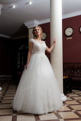 Fototapeta premium Beautiful bride in hall