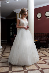 Fototapeta premium Beautiful bride in hall