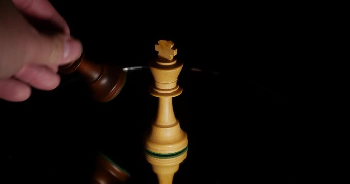Queen Takes King Chess Pieces Rotating Repressing Battle, 4K