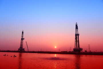 The oil derrick