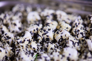 cheese balls with sesame
