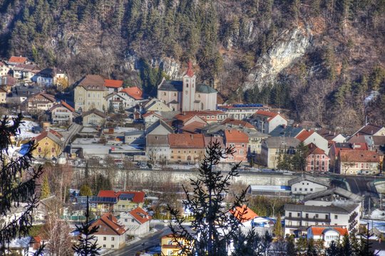 Oberk&auml;rnten, Oberdrauburg, Drautal, Tal, Winter, Schnee, Fr&uuml;hling, Schneeschmelze, Dorf, Markt, Marktgemeinde, Zentrum, Kirche, Talboden, Drau, Fluss, Stra&szlig;e, Dorf, Weiler