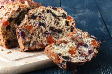 Fresh baking fruit cake