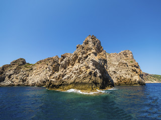felsige K&uuml;ste, Col&ograve;nia de Sant Jordi, Parque Nacional de Cabrera, Cabrera-Nationalpark, Cabrera-Archipel, Mallorca, Balearen, Spanien