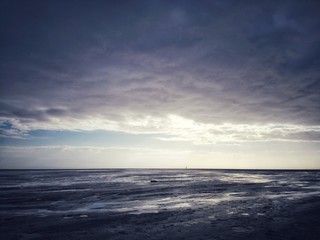 Fototapeta premium Dark North Sea Mud Flat