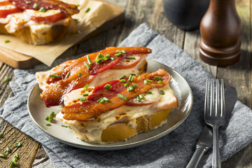Homemade Baked Kentucky Hot Brown