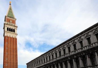 Fototapeta na wymiar Very high bell Tower of Saint Mark in Venice Italy