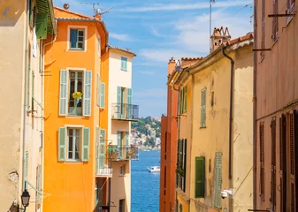 Foto op Plexiglas Nice kleurrijke gebouwen in Nice aan de Franse Rivièra, Côte d& 39 Azur, Zuid-Frankrijk