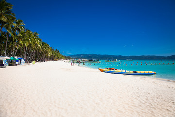 Beroemd wit strand op Boracay, Filippijnen.
